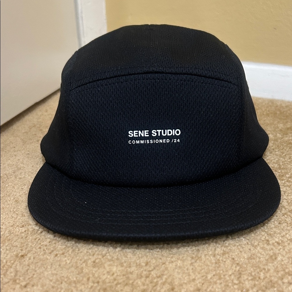 New Sene Studio Black Cap